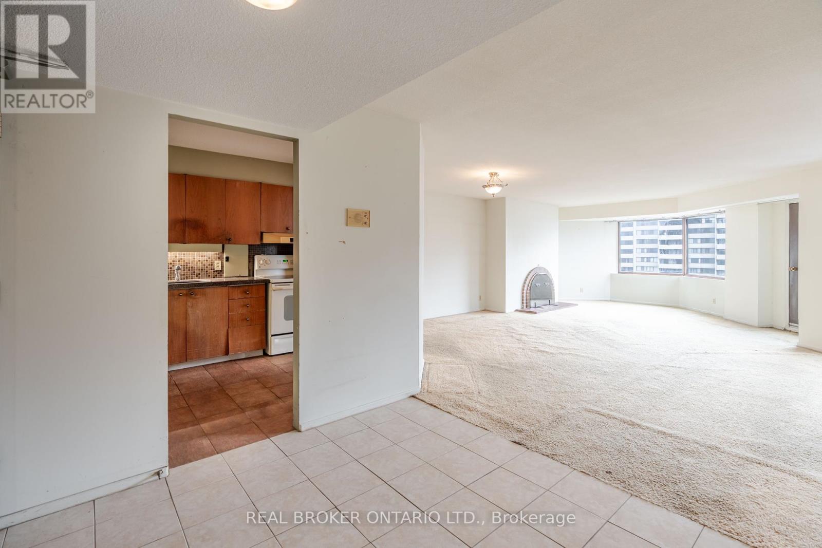 Photo 6 of 1402 151 Bay Street, Ottawa ON