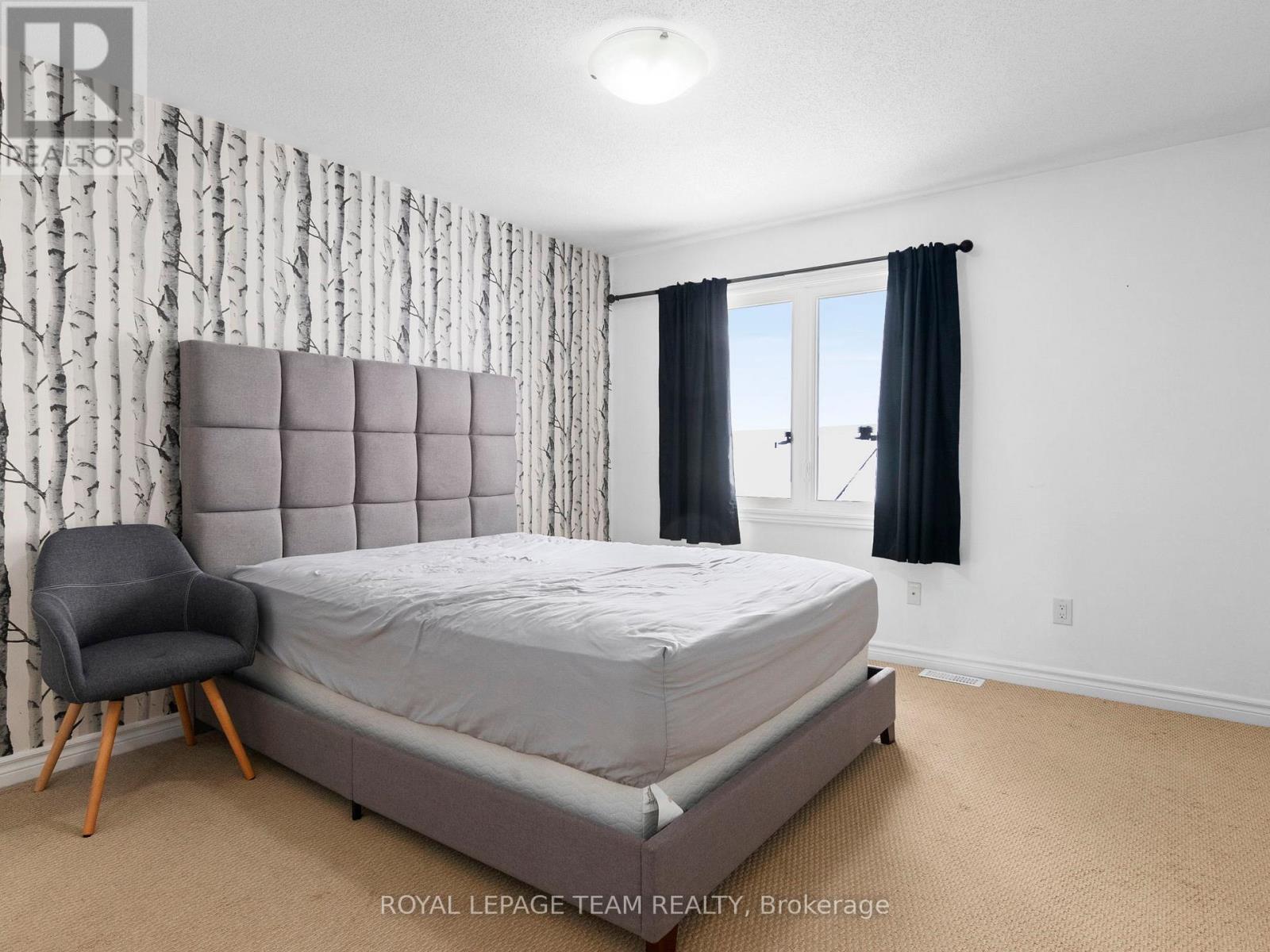 Photo 15 of 128 Bluestone Private, Ottawa ON