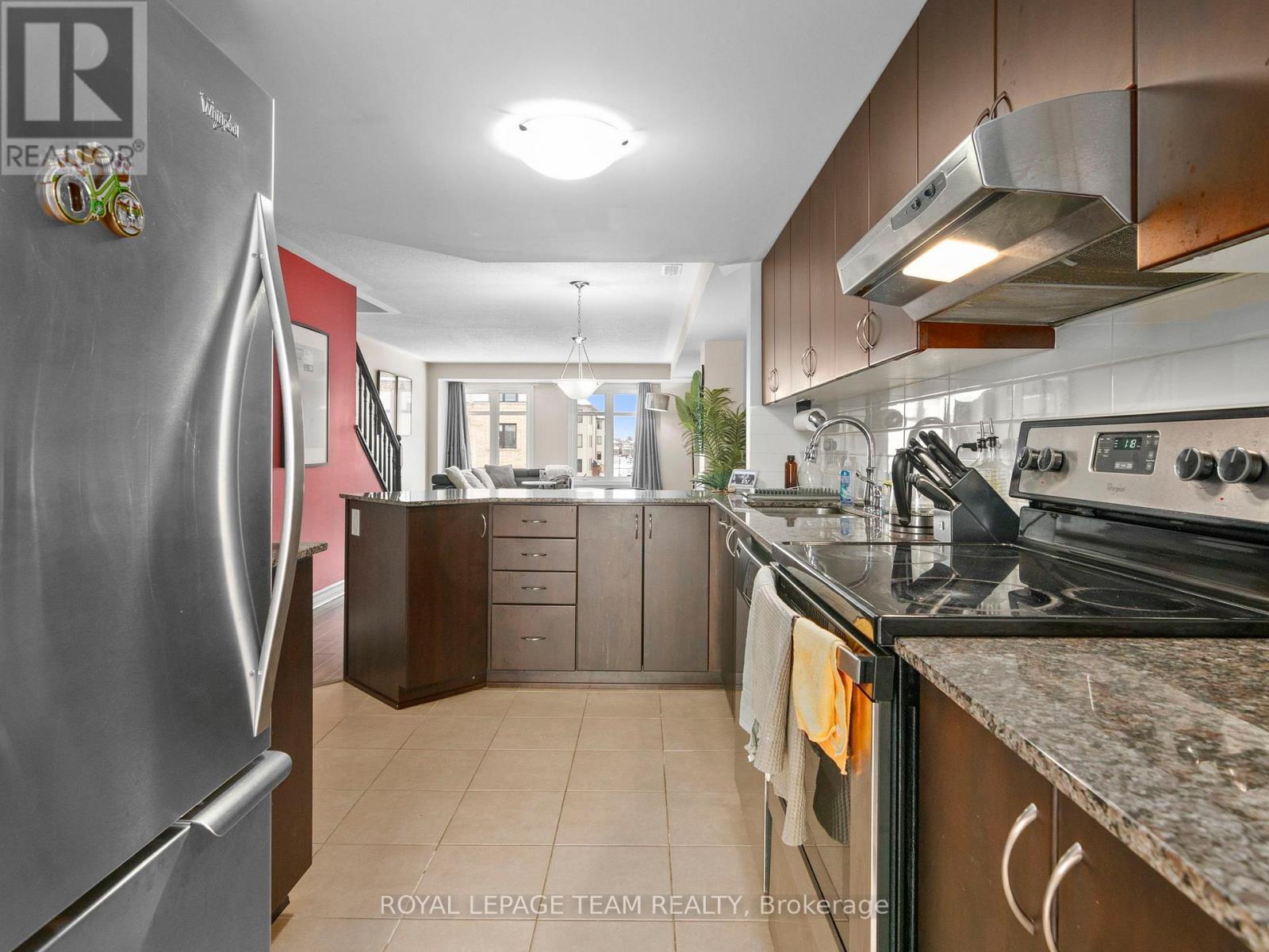 Photo 8 of 128 Bluestone Private, Ottawa ON