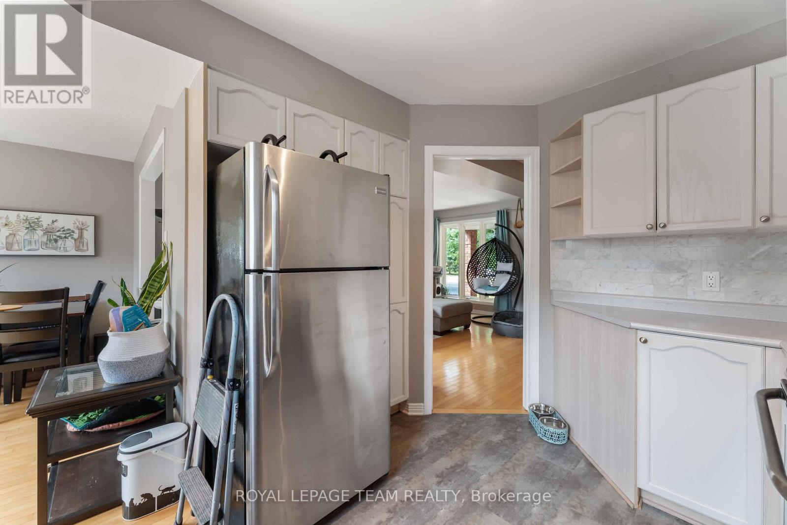 Photo 10 of 4317 Owl Valley Drive, Ottawa ON