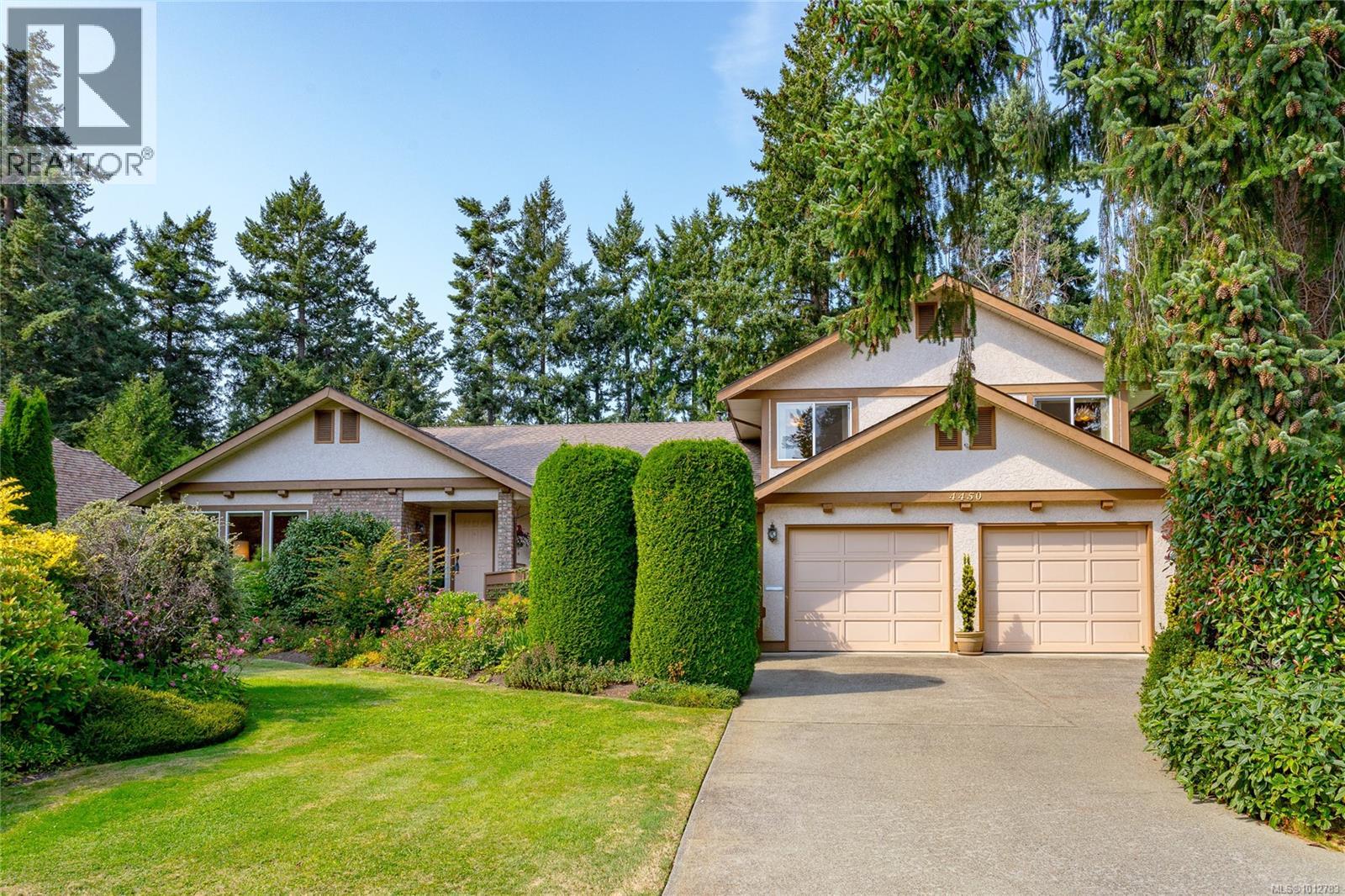 Photo 1 of 4450 Autumnwood Lane, Saanich BC