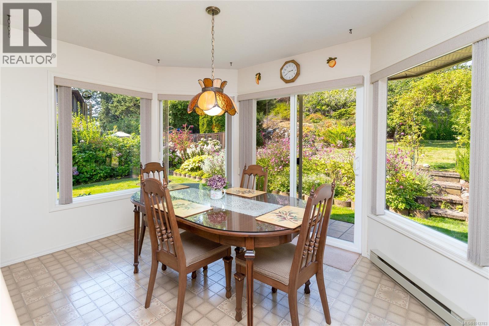 Photo 13 of 4450 Autumnwood Lane, Saanich BC