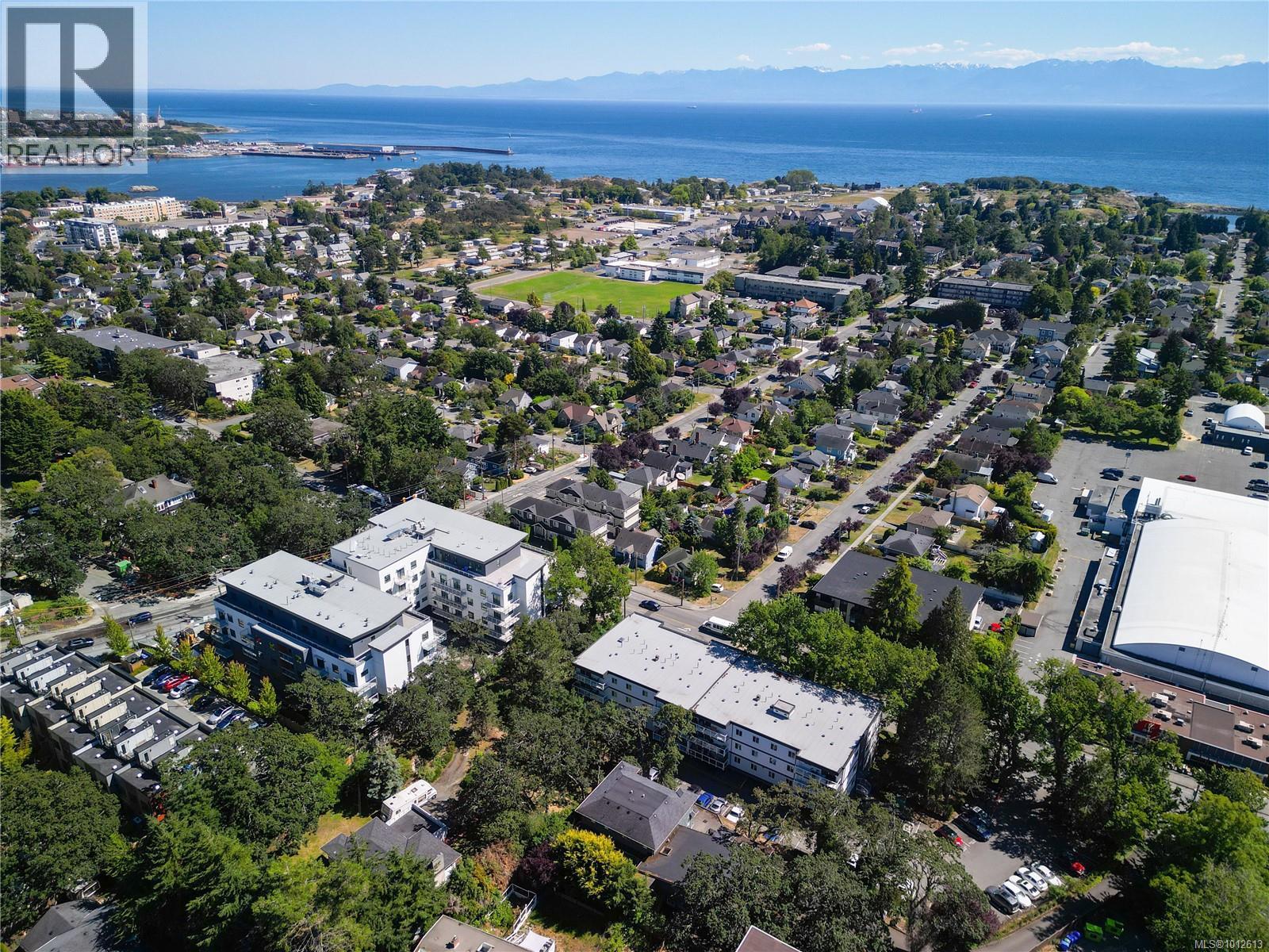 307 1124 Esquimalt Rd, Esquimalt