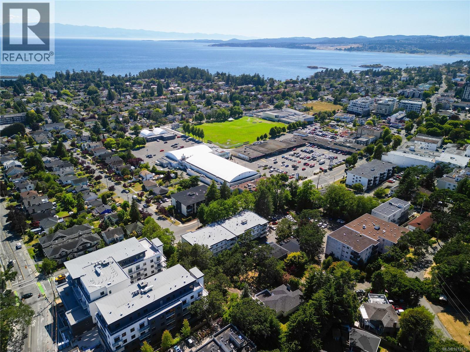 307 1124 Esquimalt Rd, Esquimalt