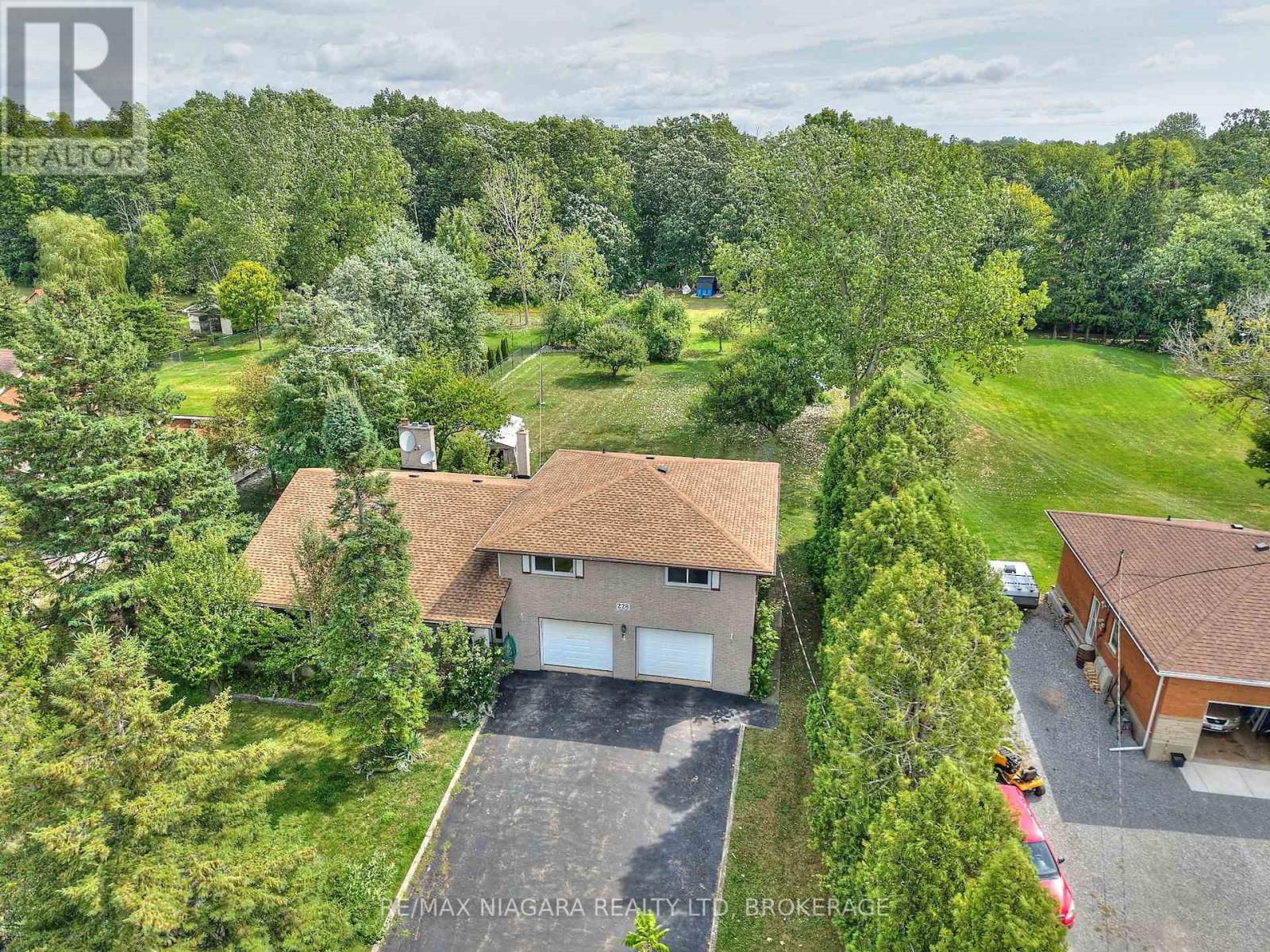 Photo 33 of 228 Doans Ridge Road, Welland ON
