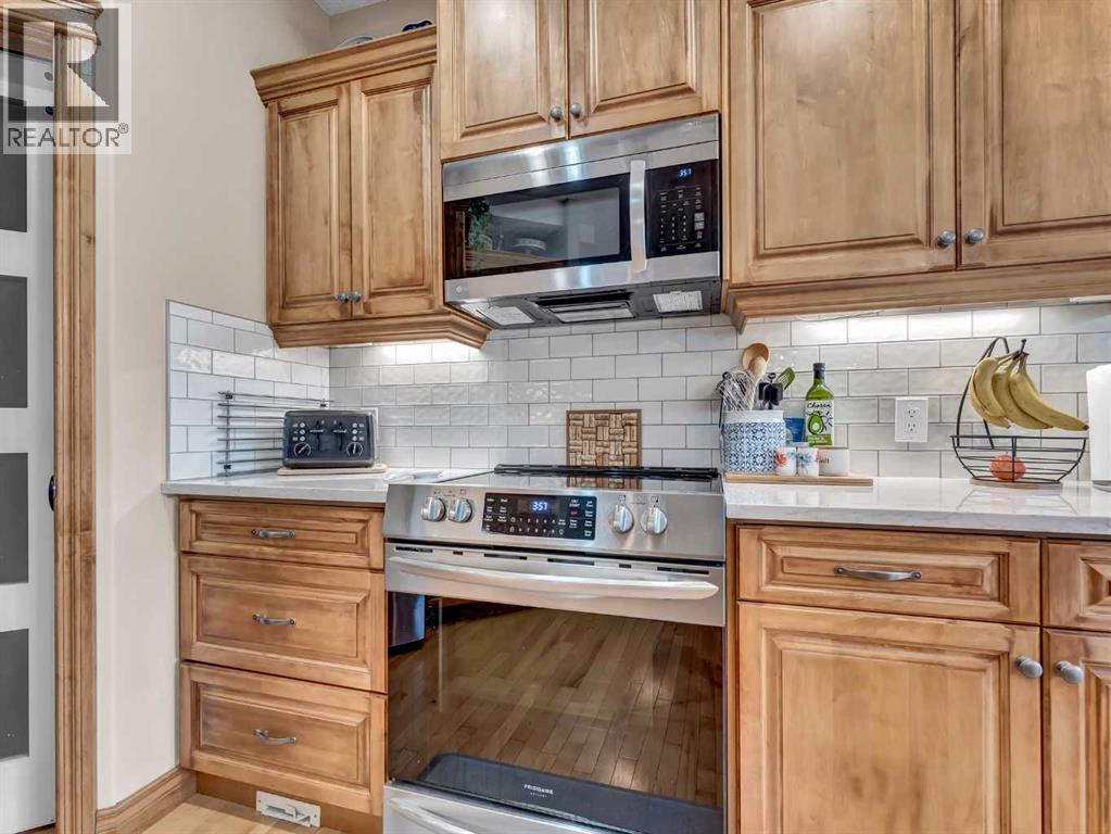 Photo 11 of 102 Sundown Road Sw, Medicine Hat AB