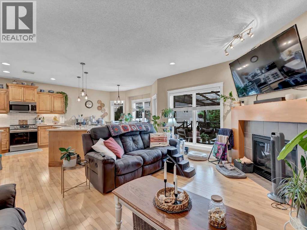 Photo 13 of 102 Sundown Road Sw, Medicine Hat AB