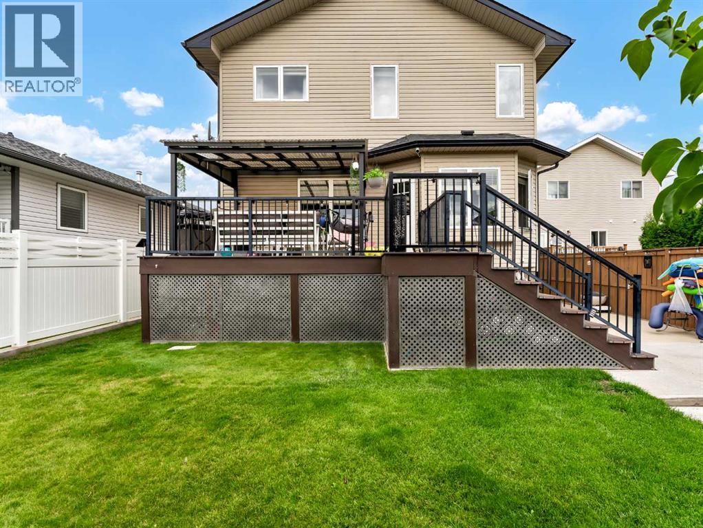 Photo 7 of 102 Sundown Road Sw, Medicine Hat AB