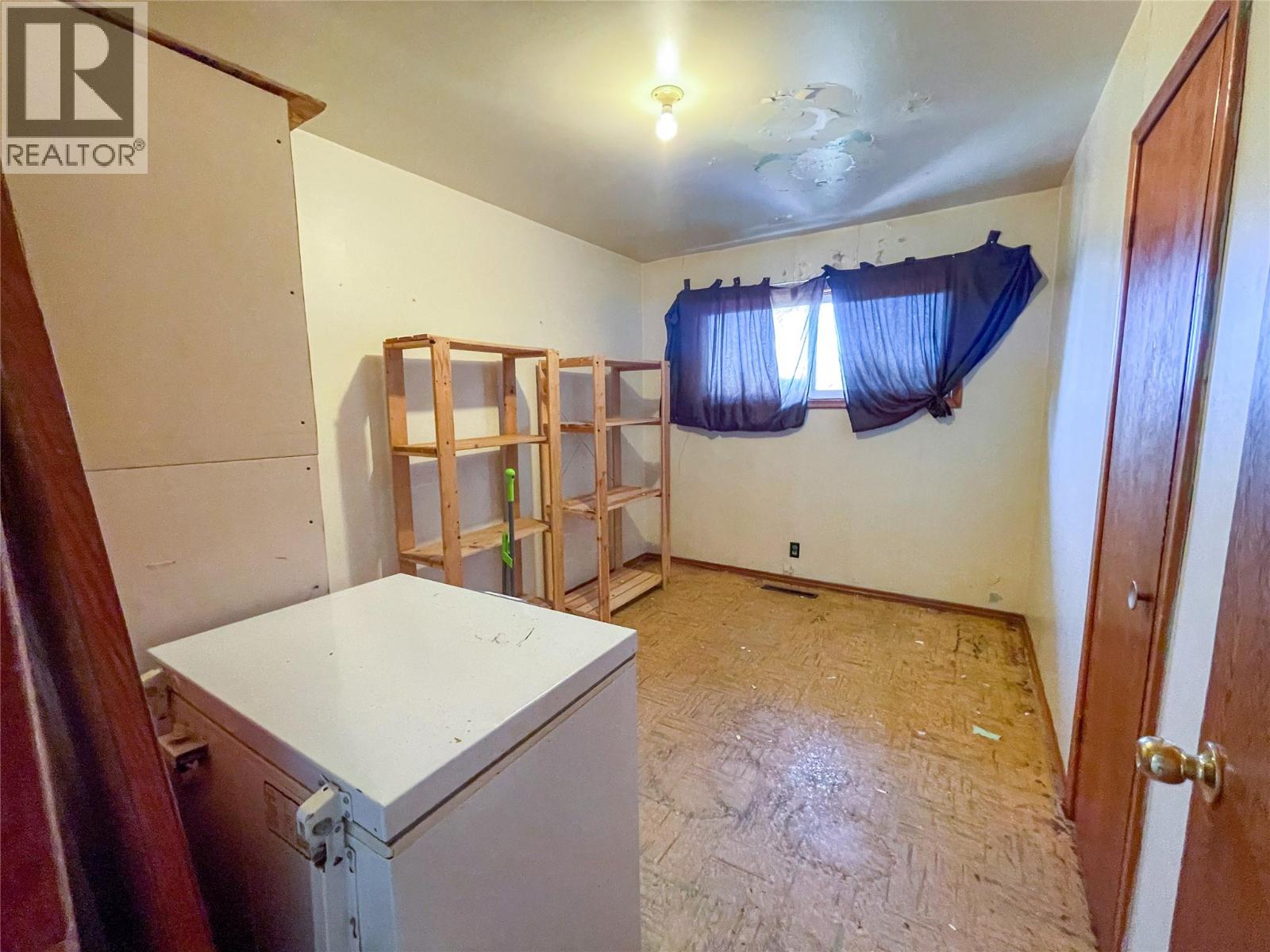 4810 48 Avenue, Pouce Coupe