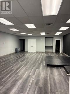 Photo 2 of 3 28 Fulton Way, Richmond Hill ON