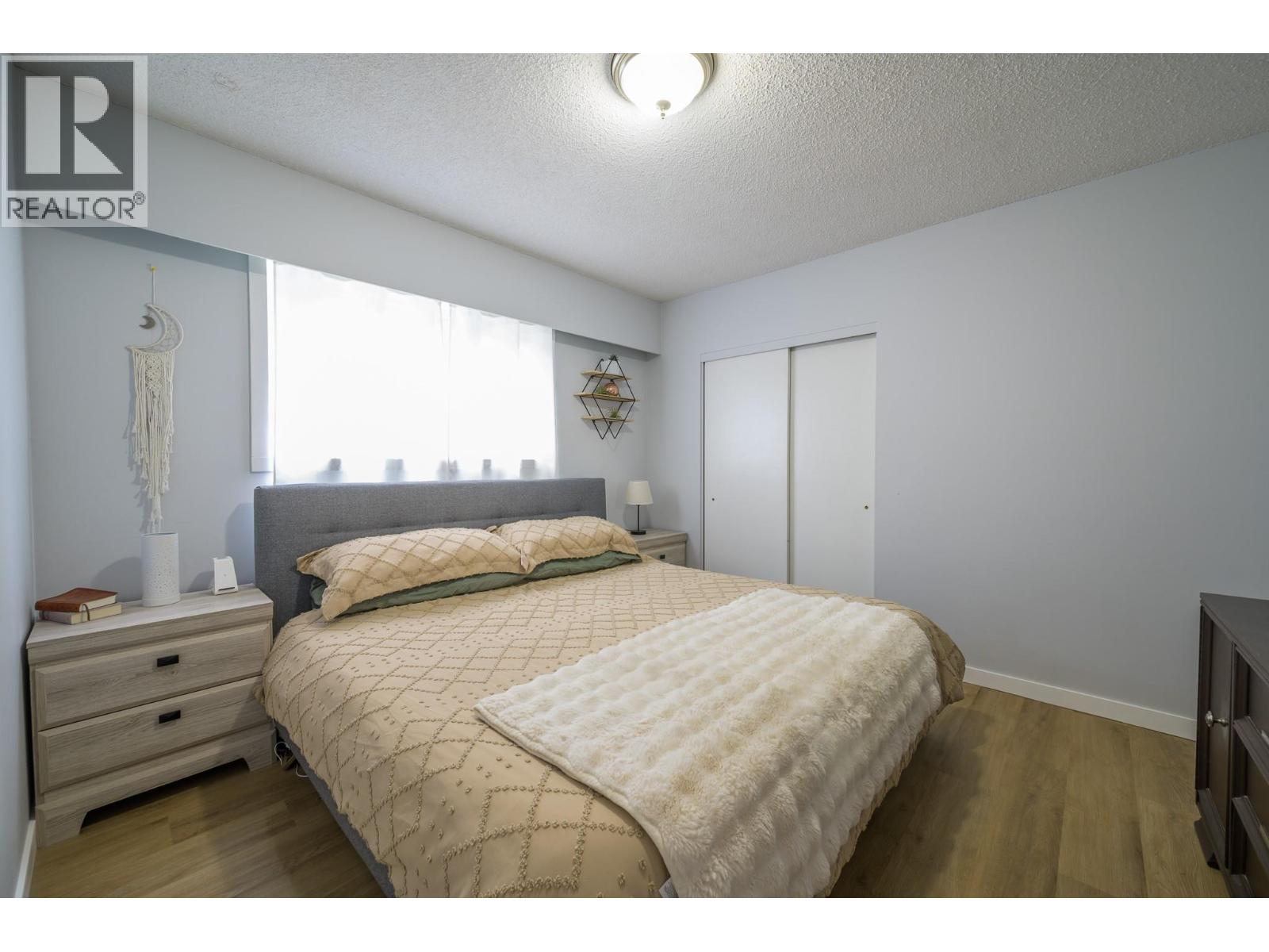 Photo 7 of 2257 2259 Valleyview Drive, Kamloops BC