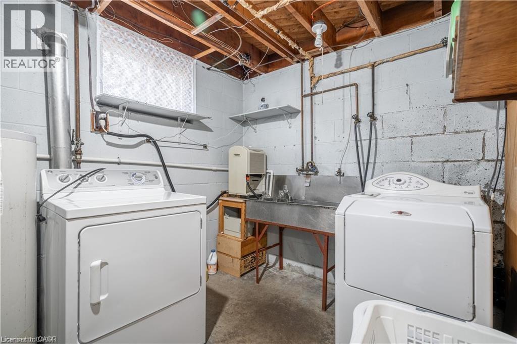 Photo 13 of 159 West 26th Street, Hamilton ON