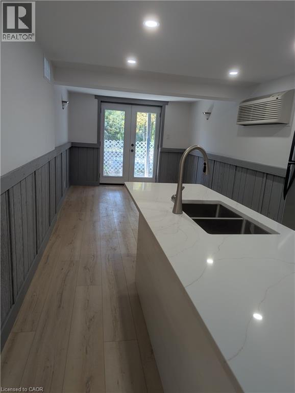 Photo 4 of 558 Strasburg Road Unit B, Kitchener ON