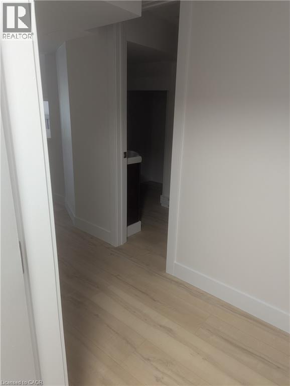Photo 17 of 558 Strasburg Road Unit B, Kitchener ON