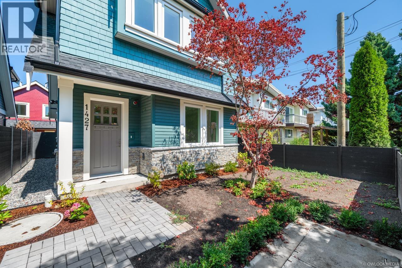 Photo 2 of 1427 E 27th Avenue, Vancouver BC