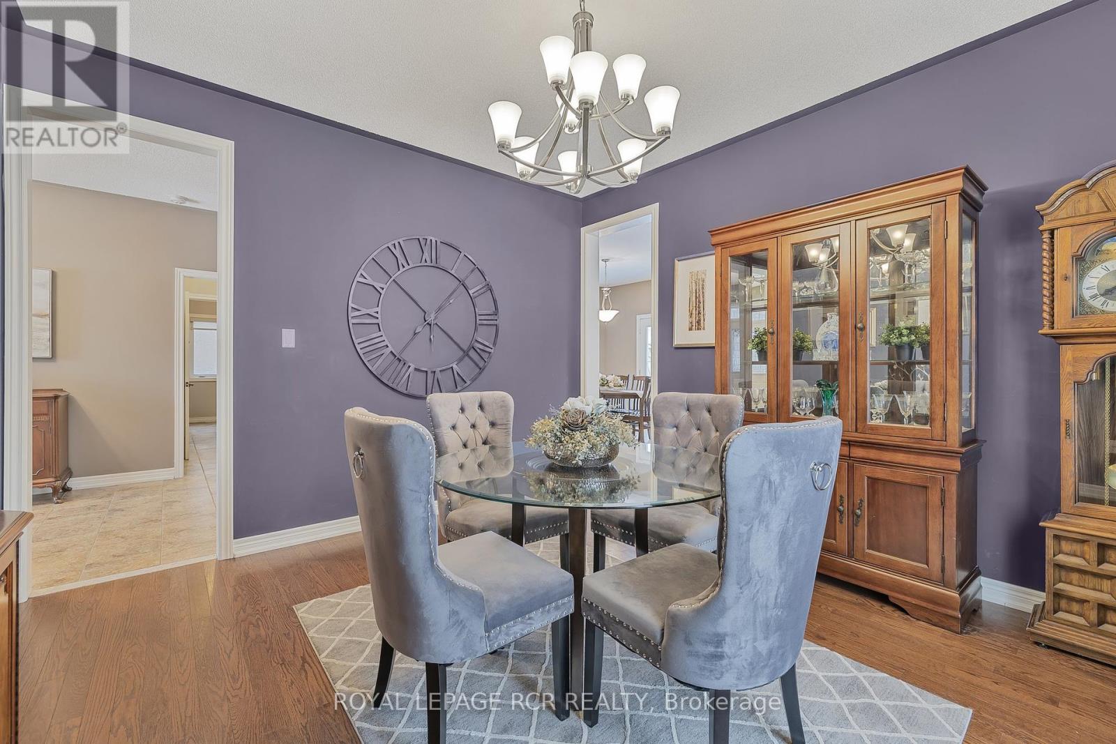 Photo 14 of 2 Littlebrook Lane, Caledon ON