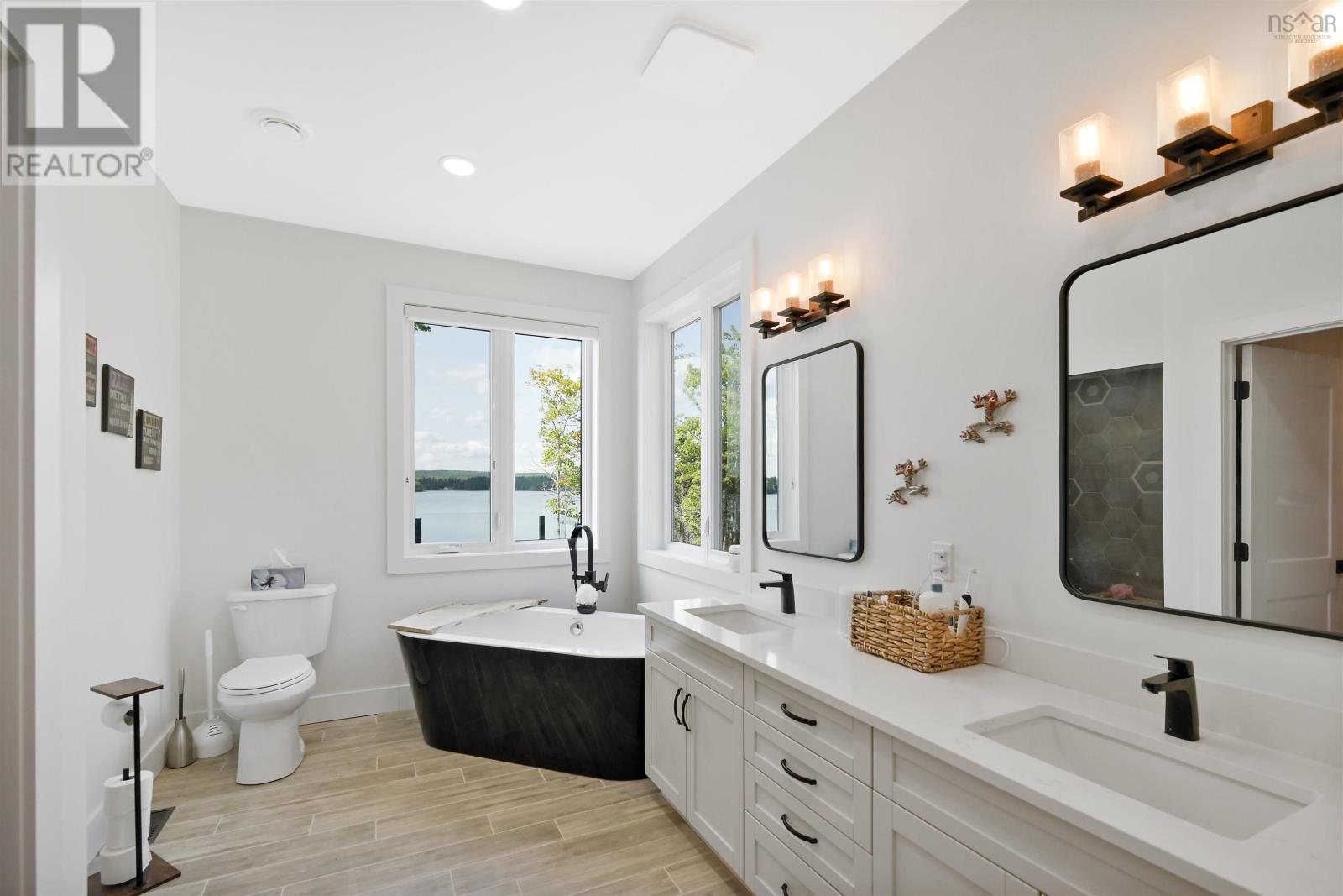 Property 20 of 49 of 430 Maple Drive