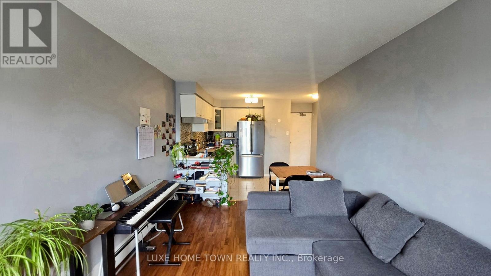 Photo 5 of 503 30 Summit Avenue, Hamilton ON
