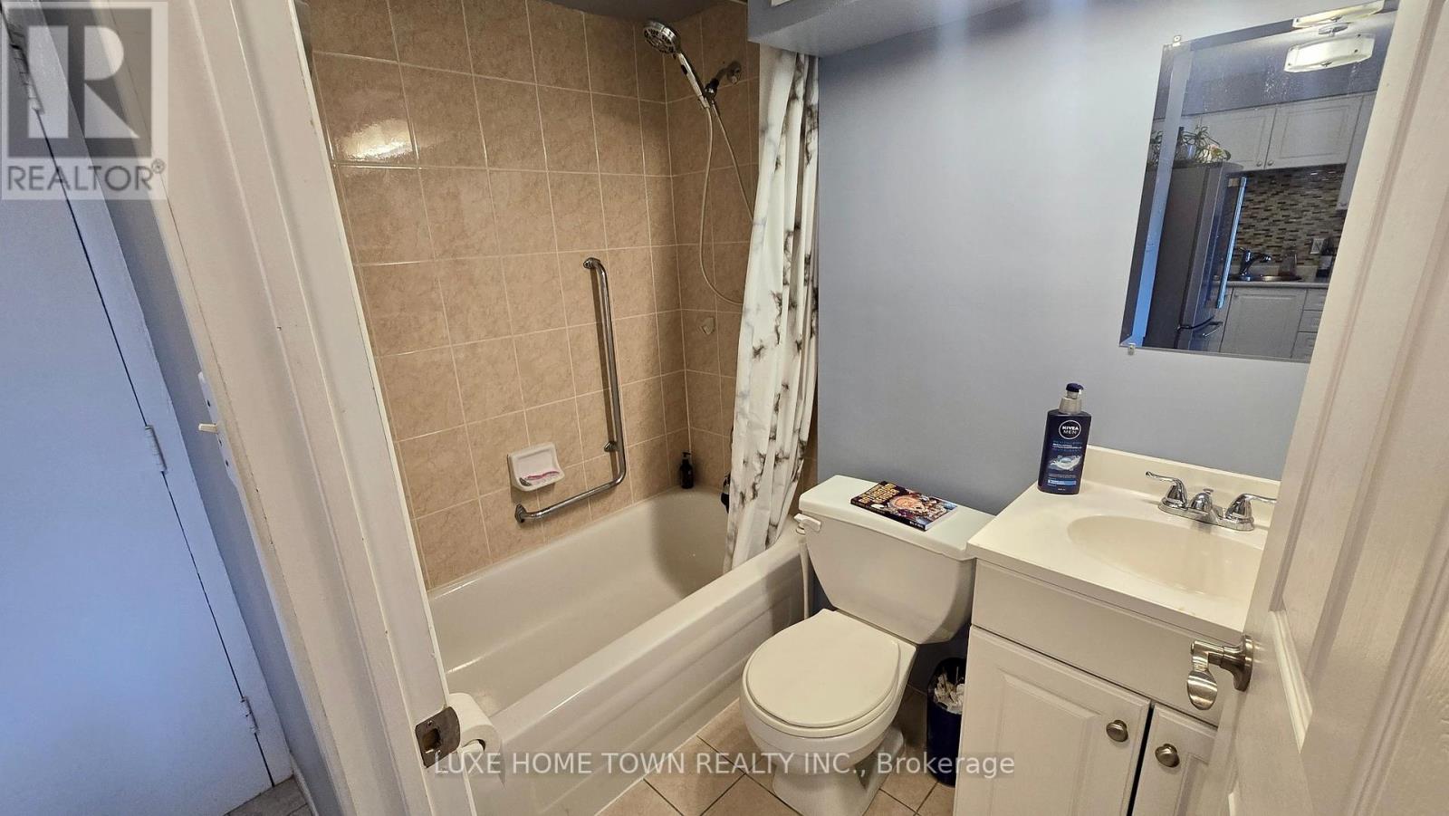 Photo 7 of 503 30 Summit Avenue, Hamilton ON