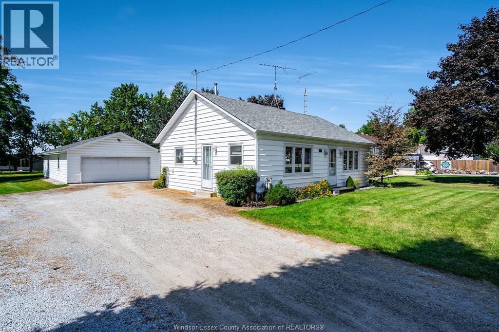 Photo 1 of 379 County Rd 34 West, Kingsville ON