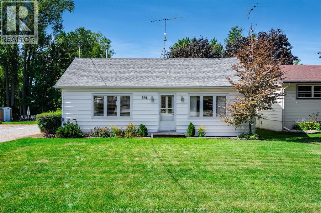 Photo 23 of 379 County Rd 34 West, Kingsville ON