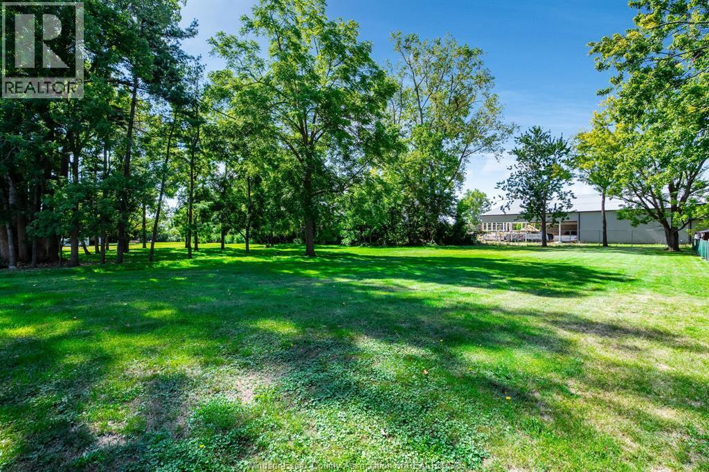 Photo 25 of 379 County Rd 34 West, Kingsville ON
