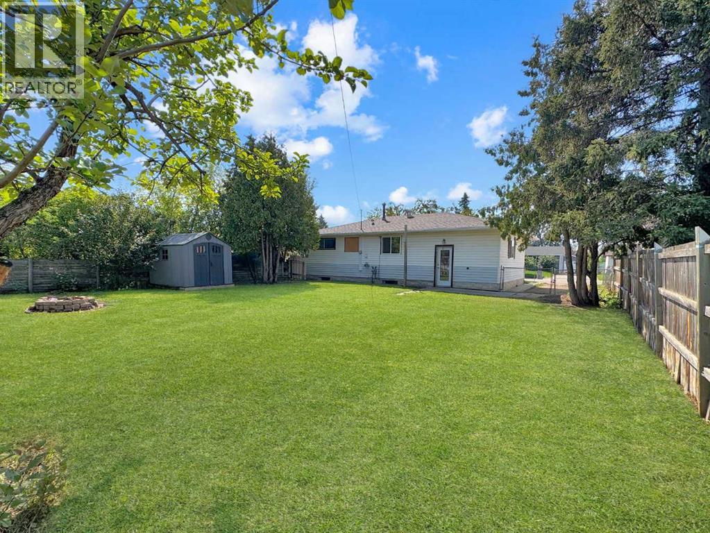 Photo 24 of 9514 99 Avenue, Grande Prairie AB