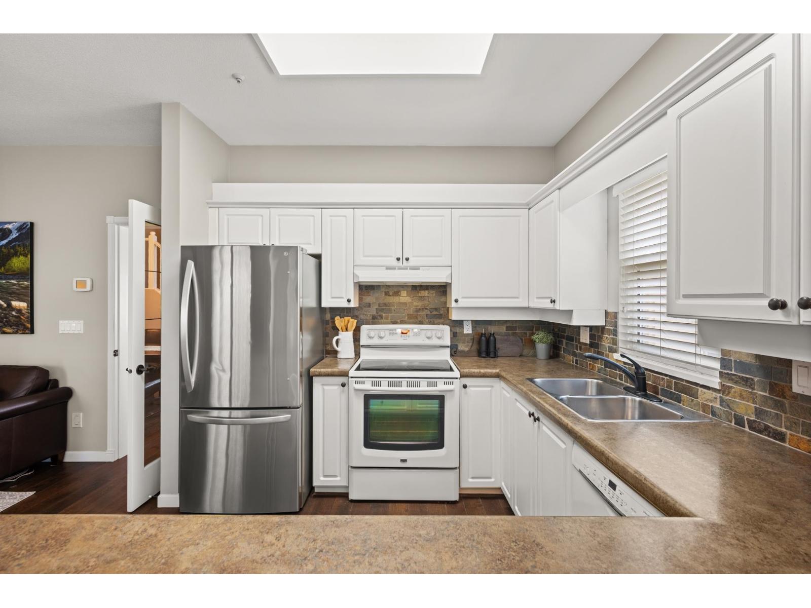 Photo 13 of 56 9025 216 Street, Langley BC