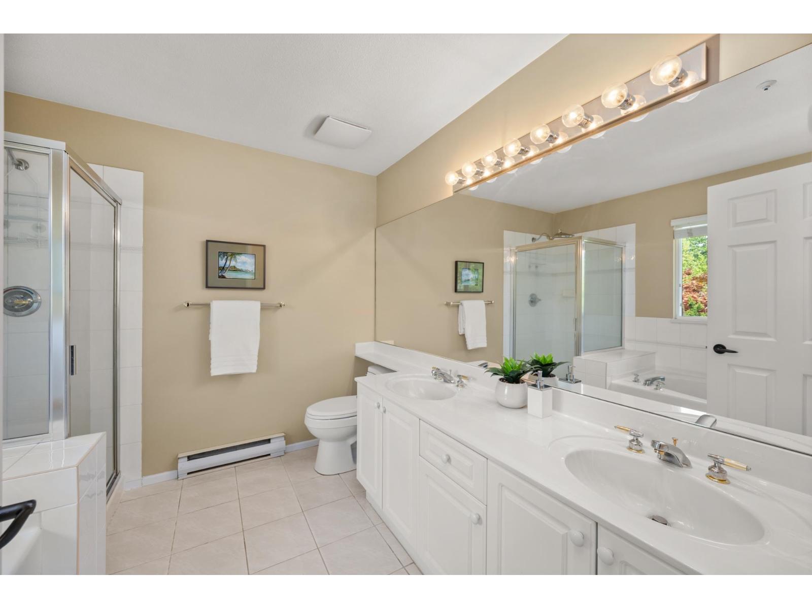 Photo 19 of 56 9025 216 Street, Langley BC