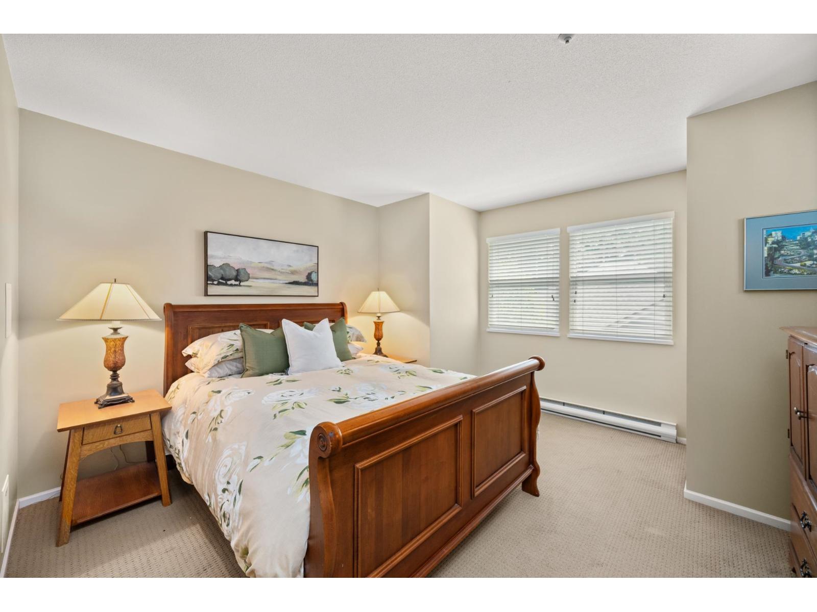 Photo 25 of 56 9025 216 Street, Langley BC
