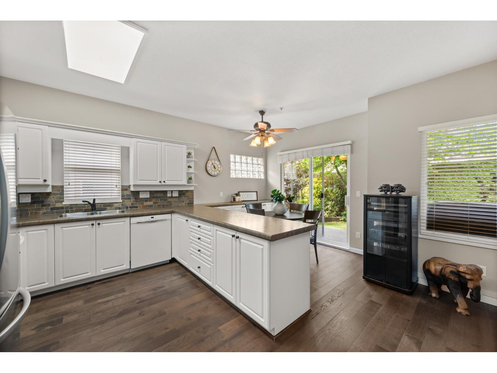Photo 12 of 56 9025 216 Street, Langley BC