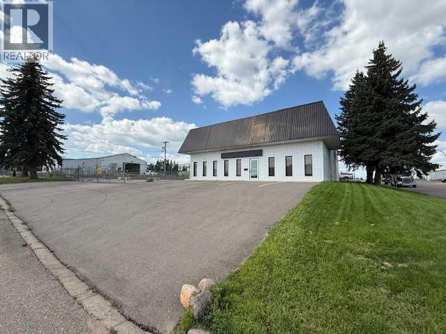 Photo 1 of 2230 9 Avenue Sw, Medicine Hat AB