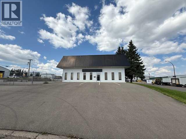 Photo 2 of 2230 9 Avenue Sw, Medicine Hat AB