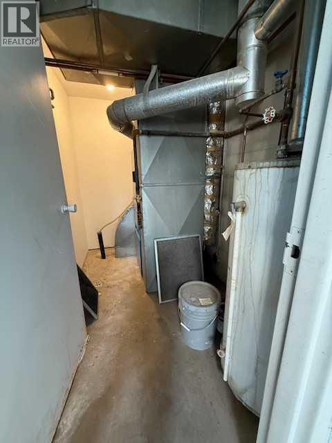 Photo 24 of 2230 9 Avenue Sw, Medicine Hat AB
