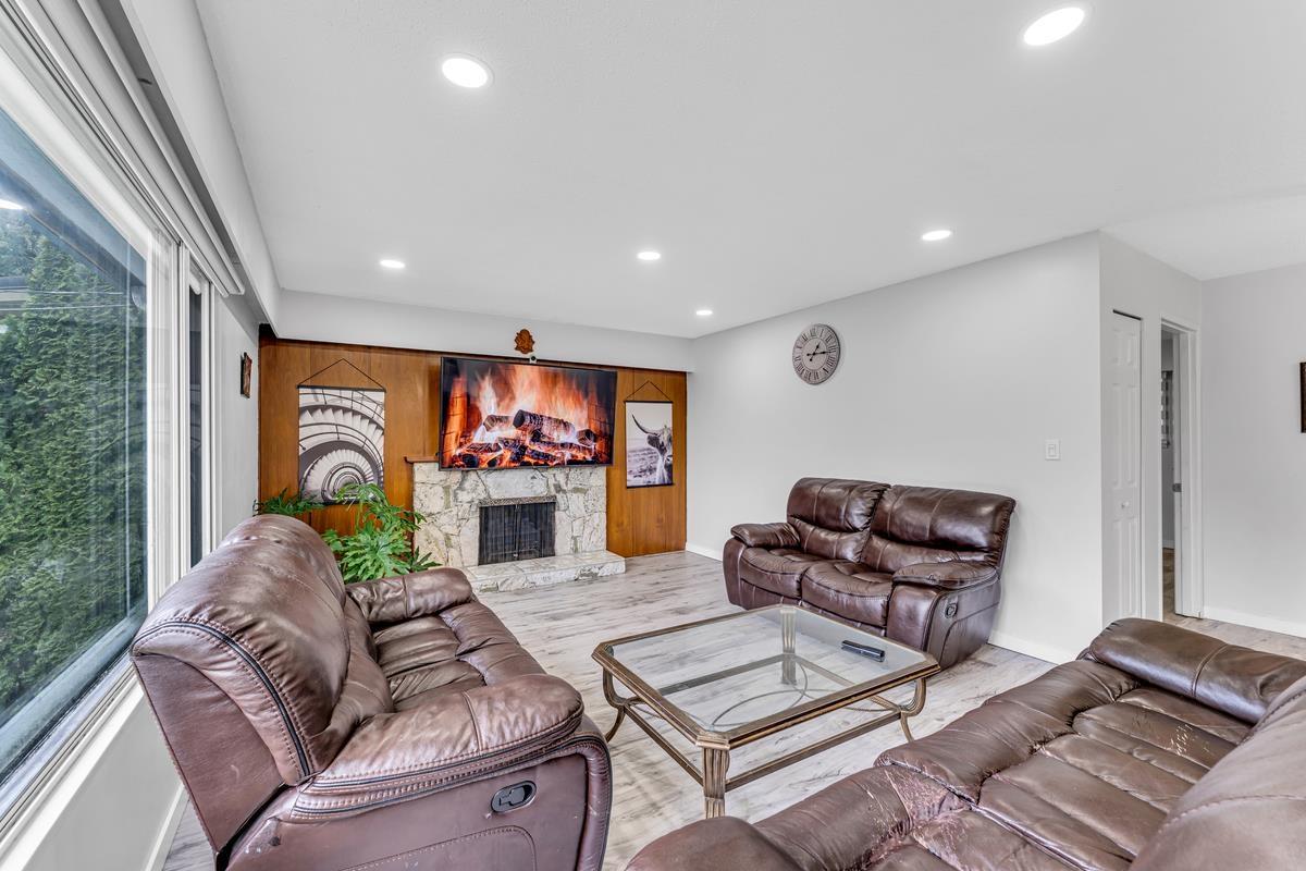 Photo 6 of 8453 Karr Place, Delta BC