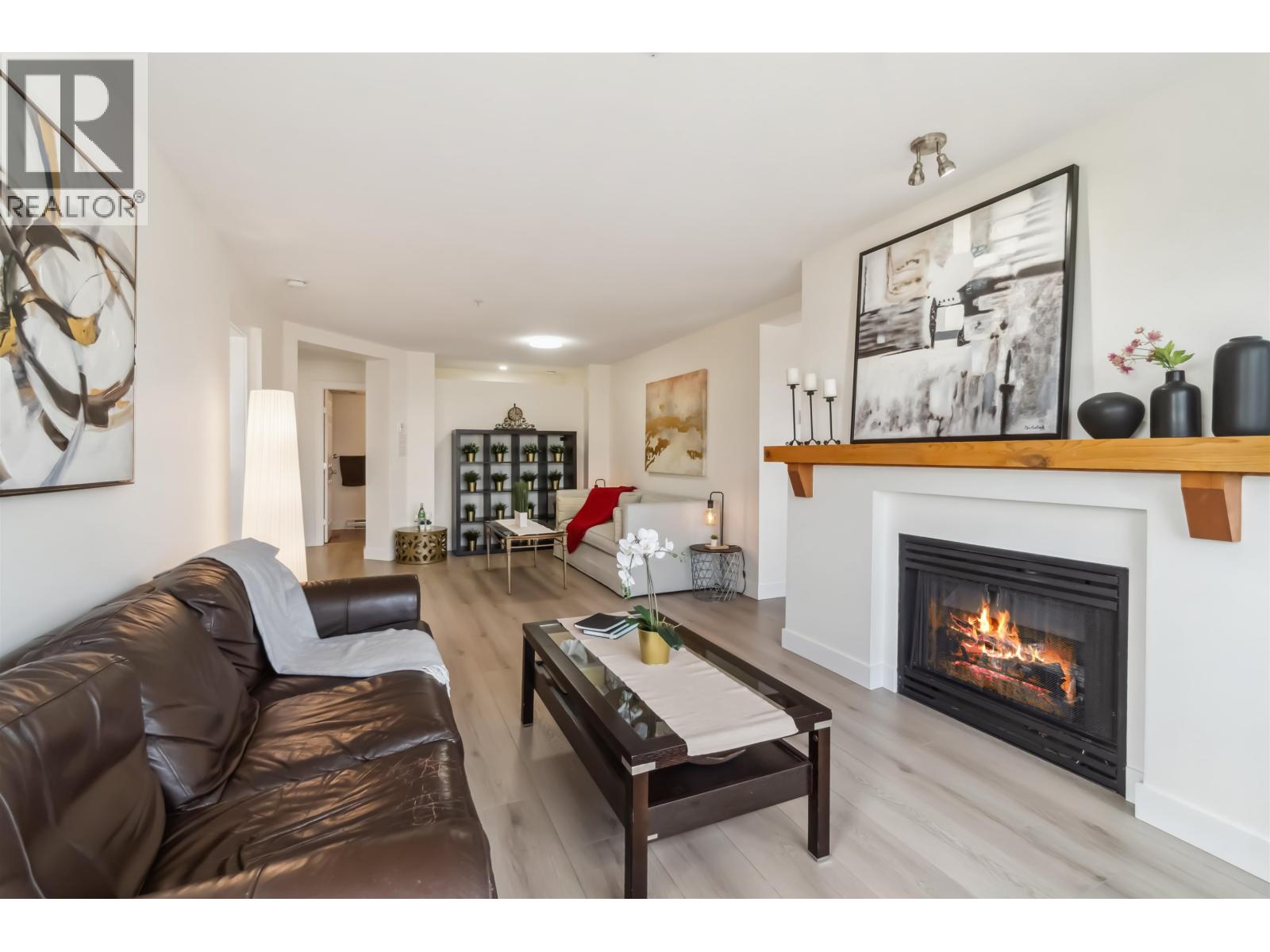 Photo 10 of 311 1428 Parkway Boulevard, Coquitlam BC