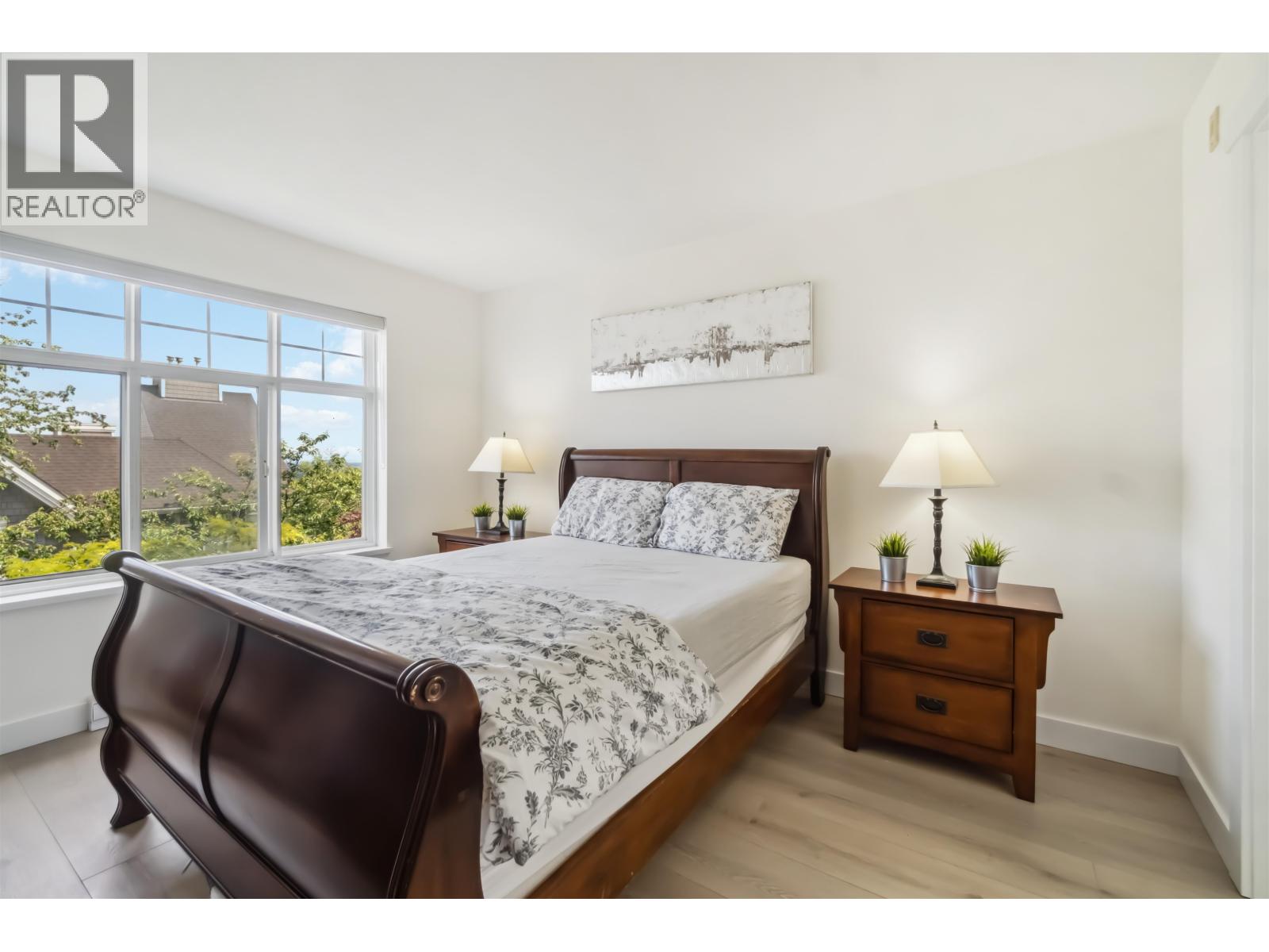 Photo 22 of 311 1428 Parkway Boulevard, Coquitlam BC