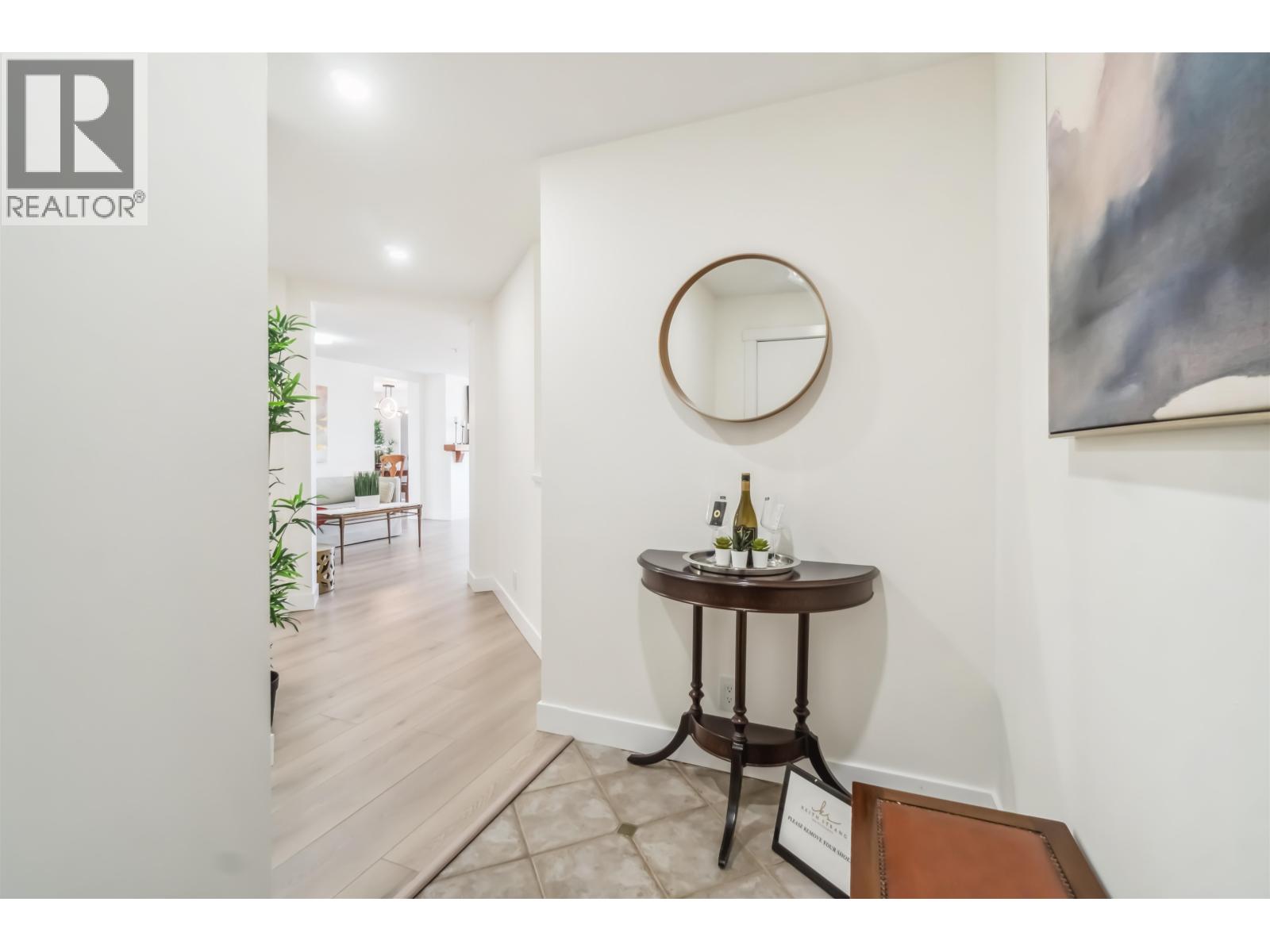 Photo 8 of 311 1428 Parkway Boulevard, Coquitlam BC