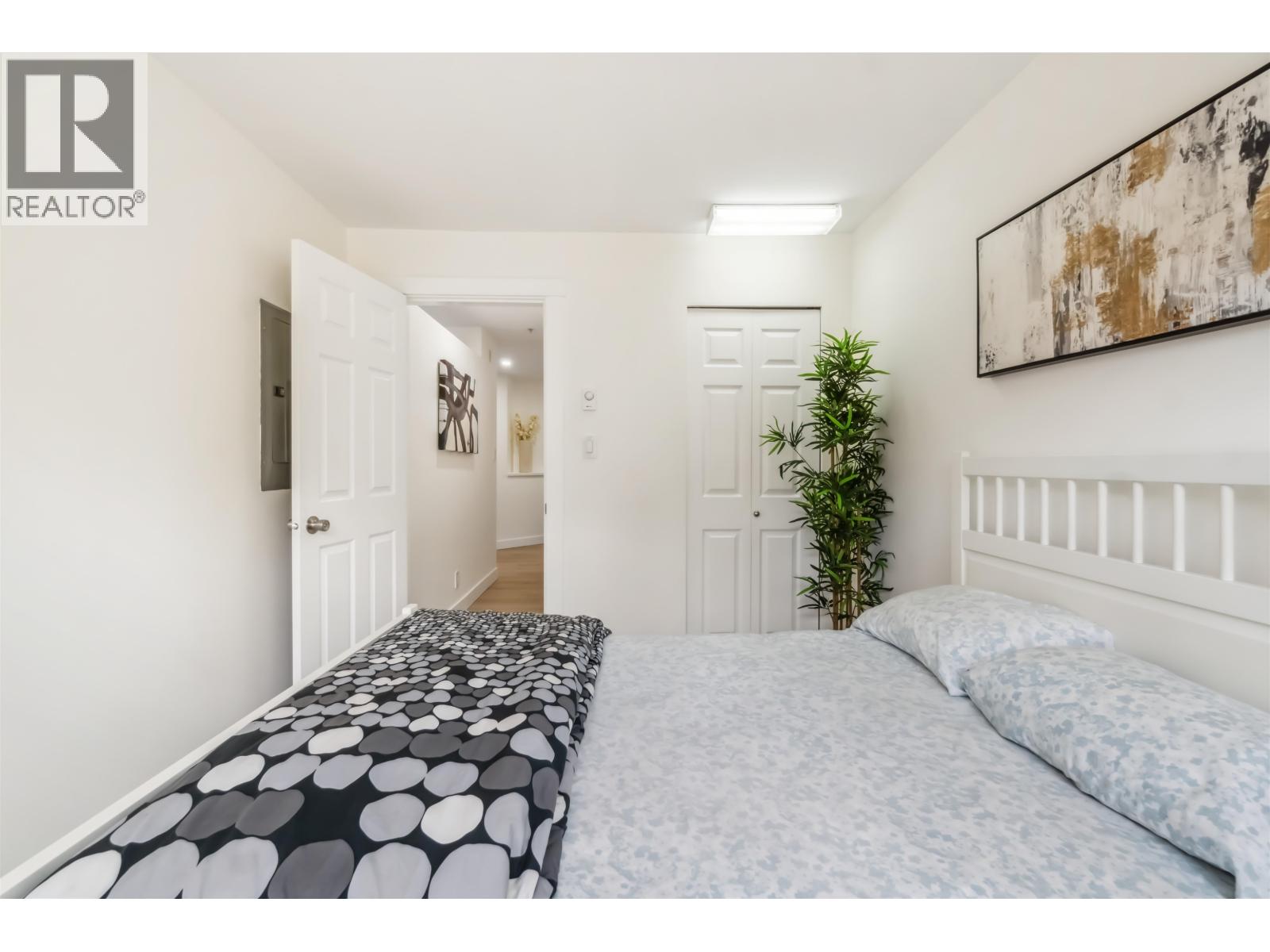 Photo 31 of 311 1428 Parkway Boulevard, Coquitlam BC