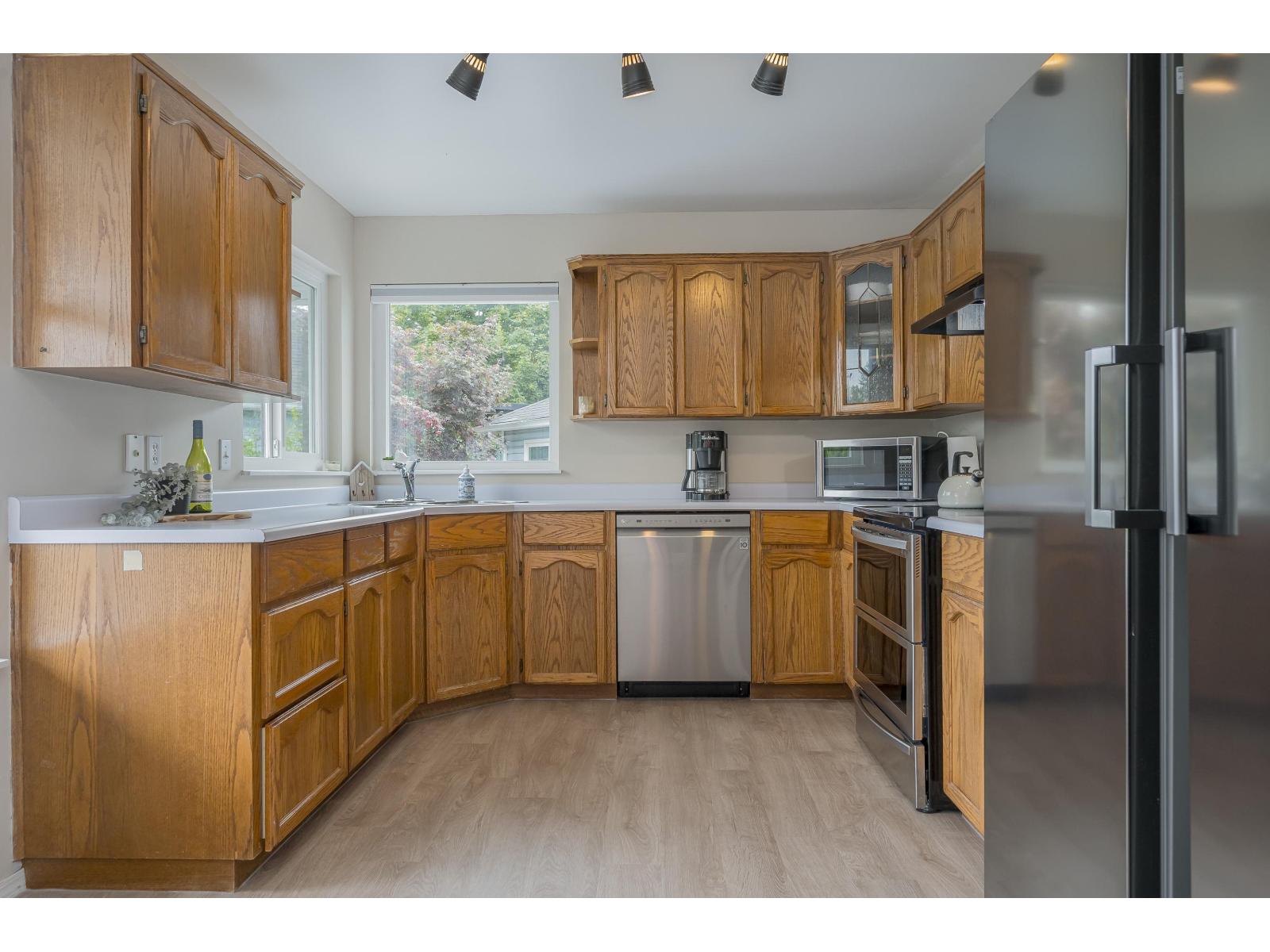 Photo 7 of 3306 274 A Street, Langley BC