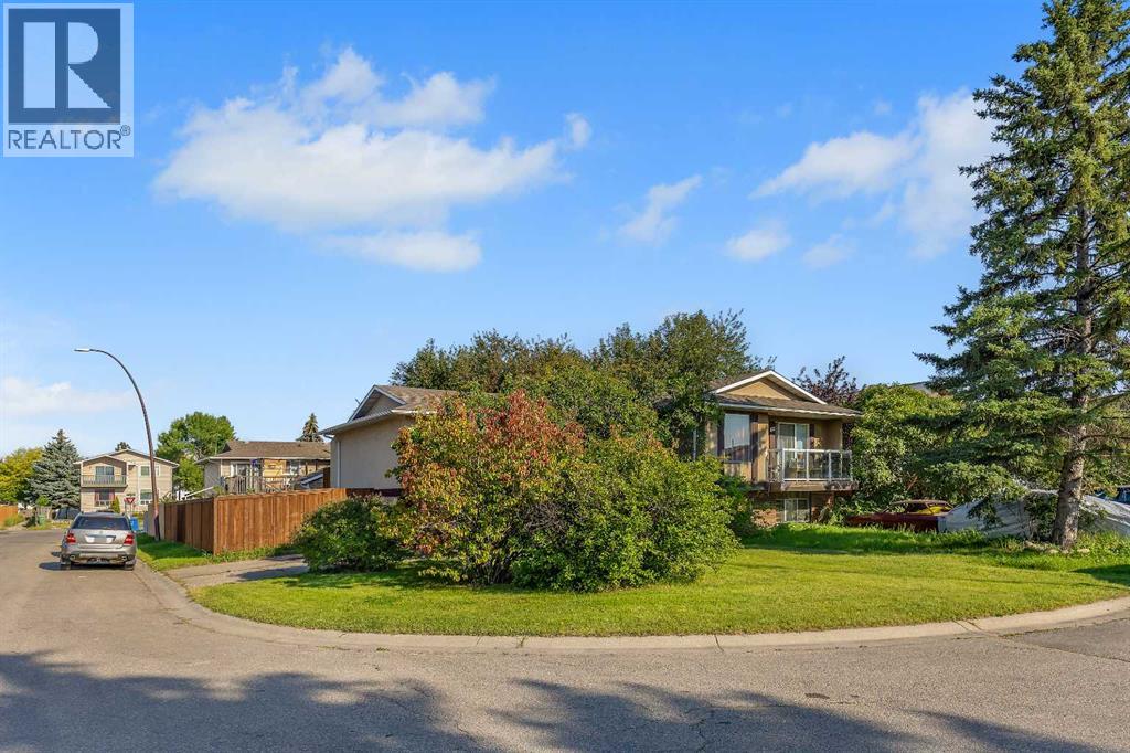 Photo 1 of 105 Fonda Court Se, Calgary AB