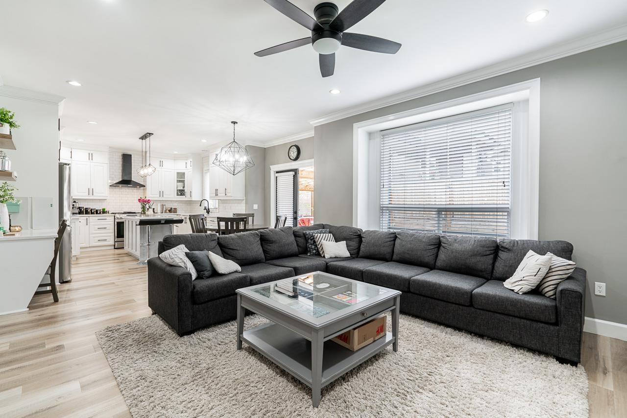 Photo 12 of 7077 149 A Street, Surrey BC