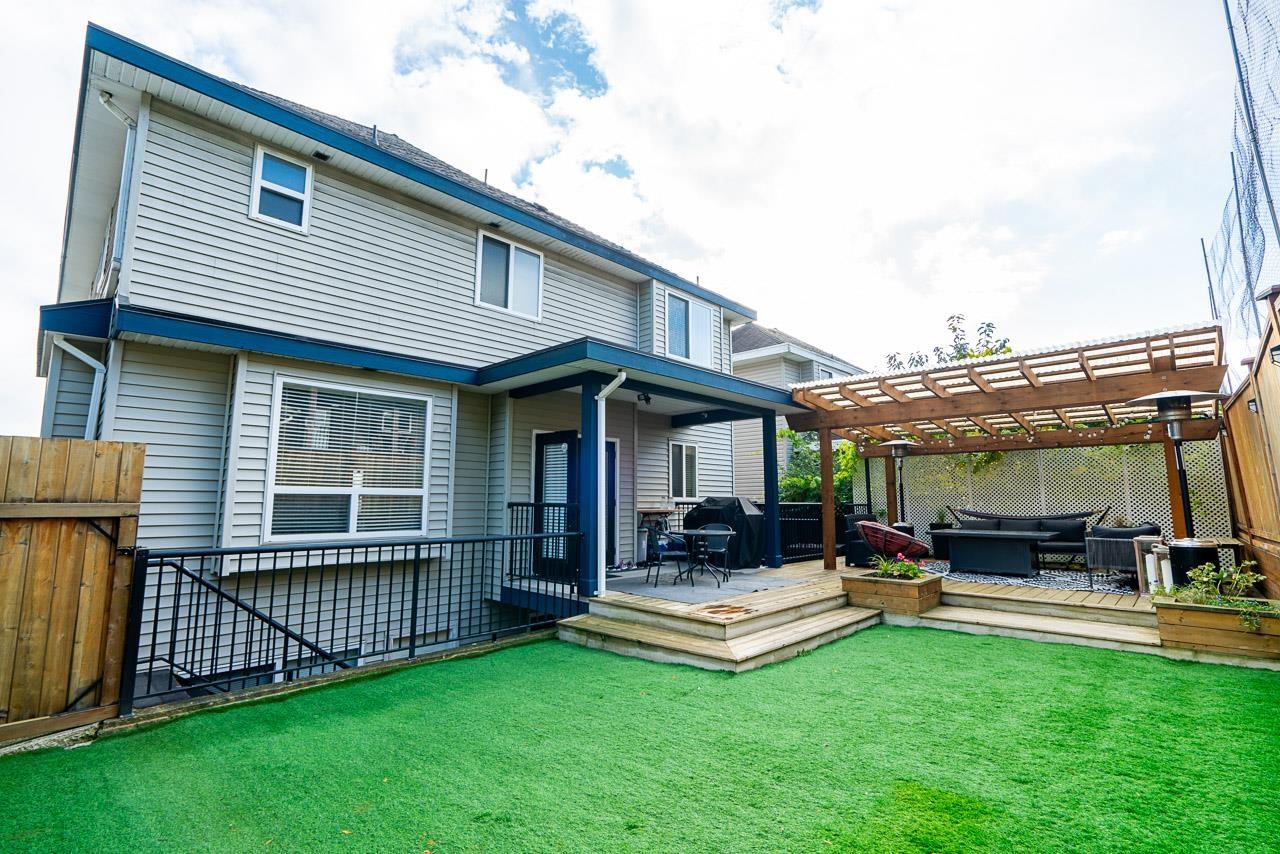 Photo 25 of 7077 149 A Street, Surrey BC