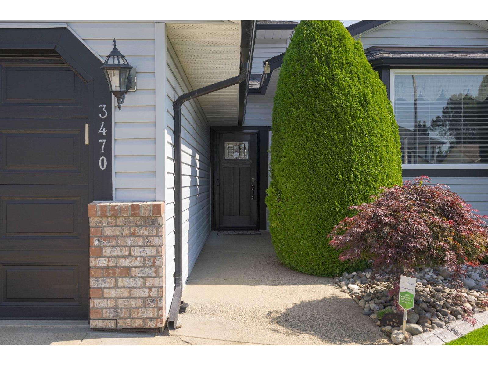 Photo 4 of 3470 Chase Street, Abbotsford BC