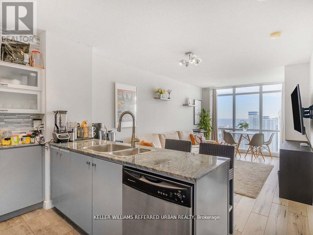 Photo 13 of 4702 11 Brunel Court, Toronto ON