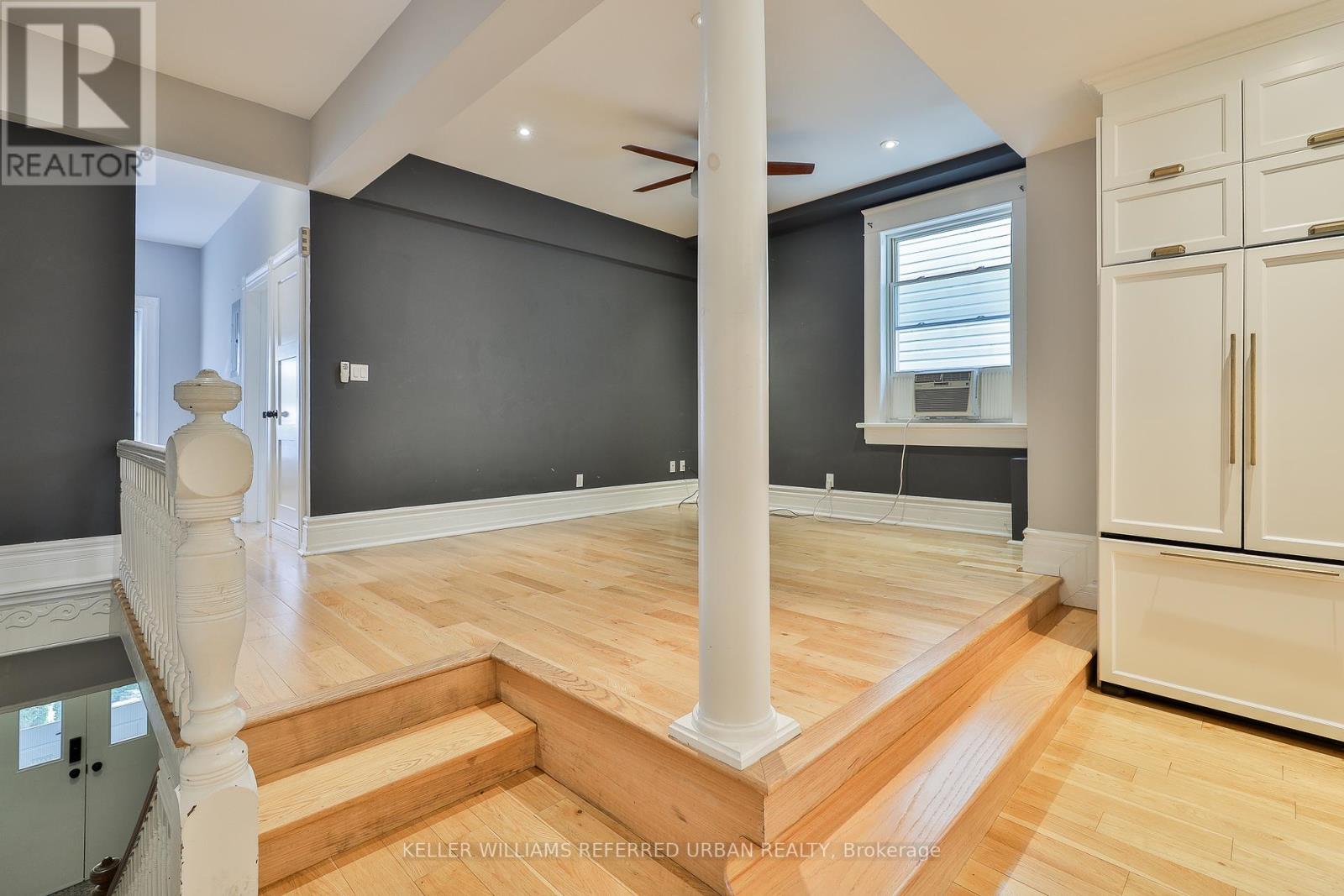 Photo 17 of 234 Seaton Street, Toronto ON