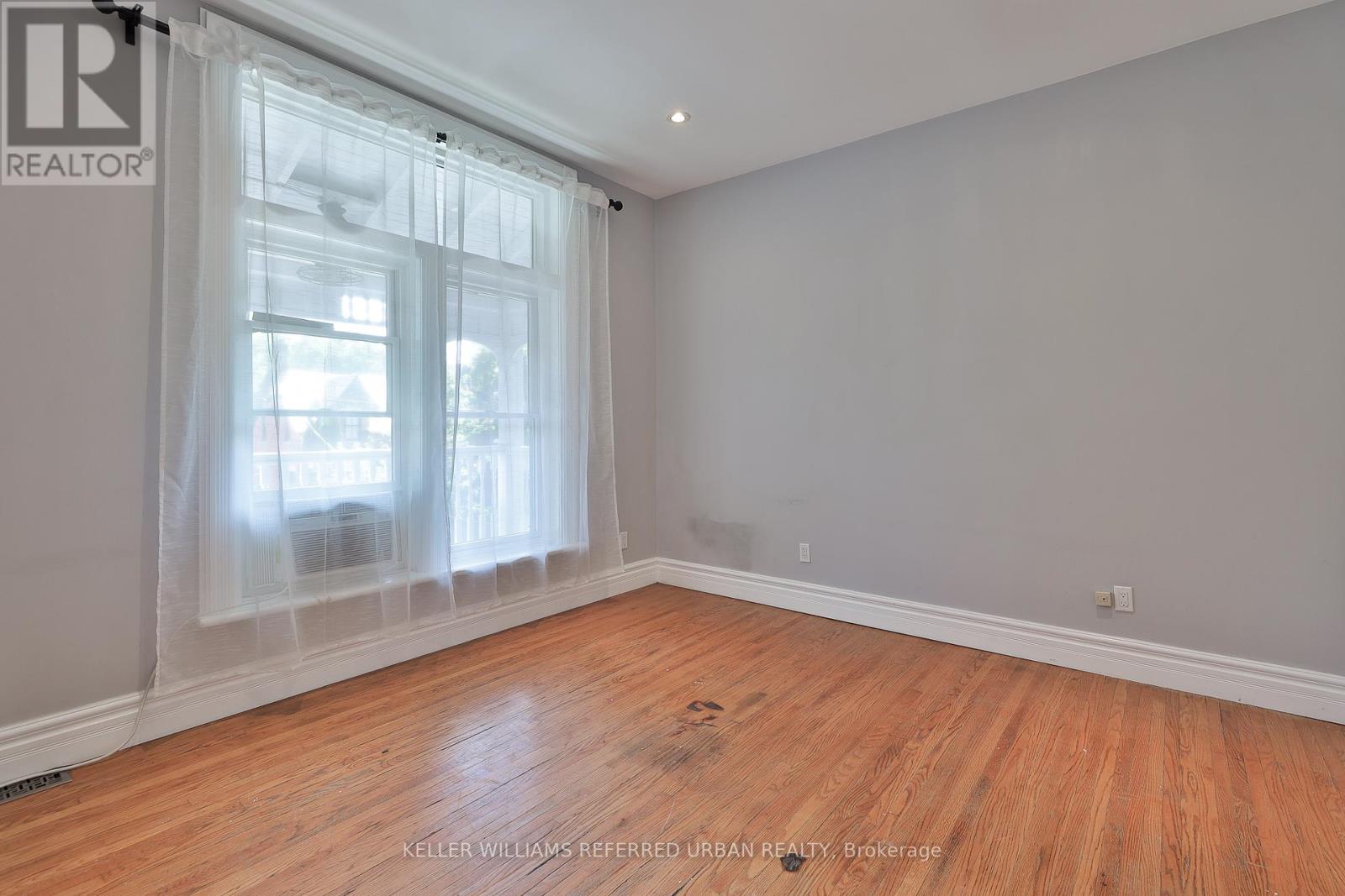 Photo 21 of 234 Seaton Street, Toronto ON