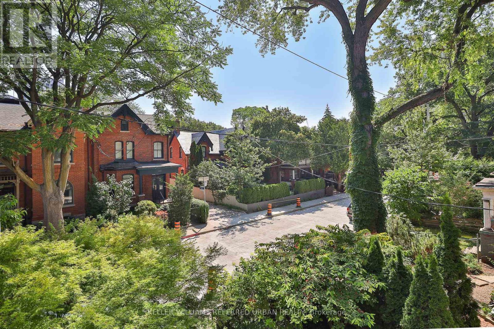 Photo 24 of 234 Seaton Street, Toronto ON