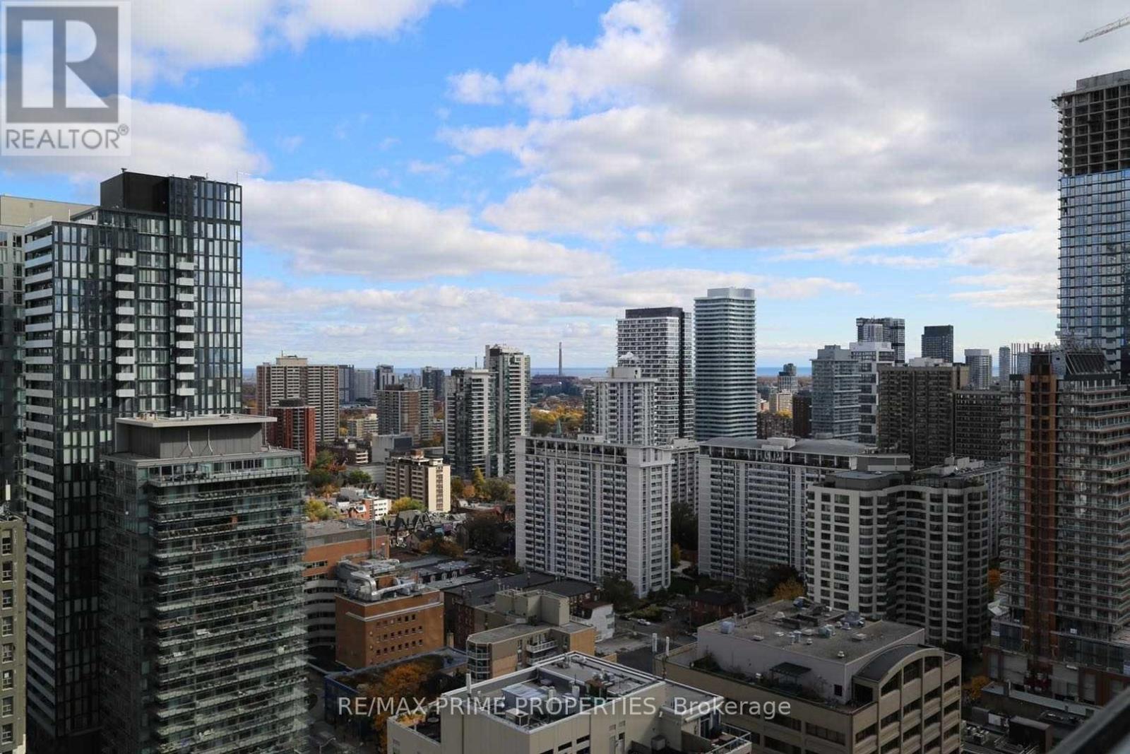 Photo 12 of 2501 5 St Joseph Street, Toronto ON