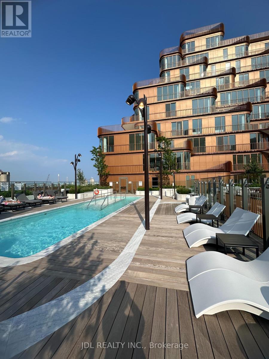 Photo 1 of 625 155 Merchants Wharf, Toronto ON
